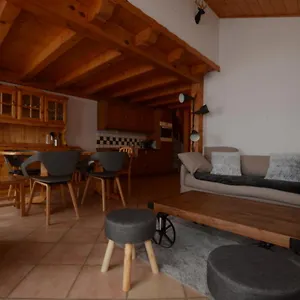 A, Village Des Lapons Les Saisies, 3 Et 1 Espace Nuit Mezzanine Appartement